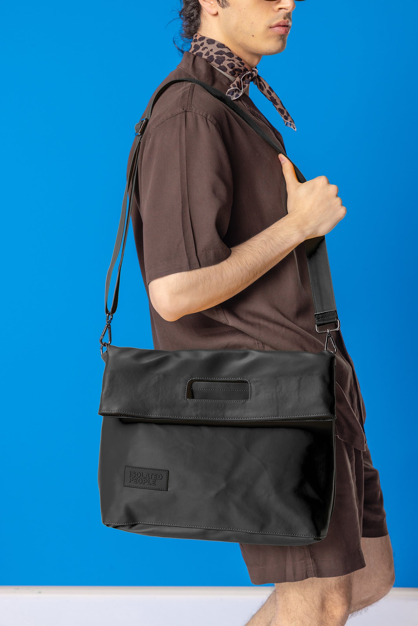 Isolated People Black Companion City Bag